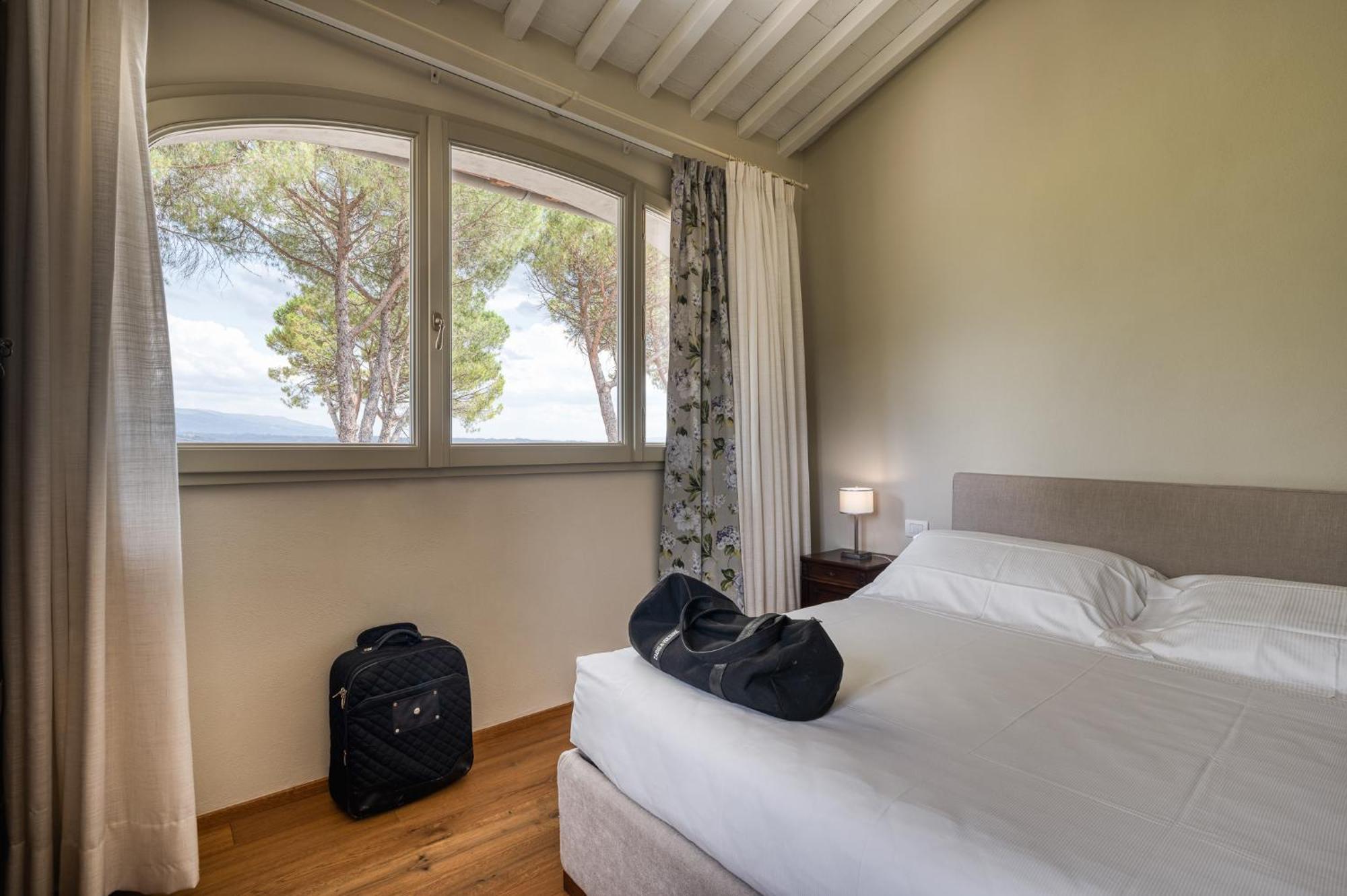 Hotel 37
